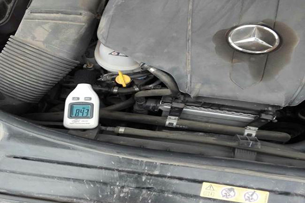 在發(fā)動機油中噪音降低的應用典型案例